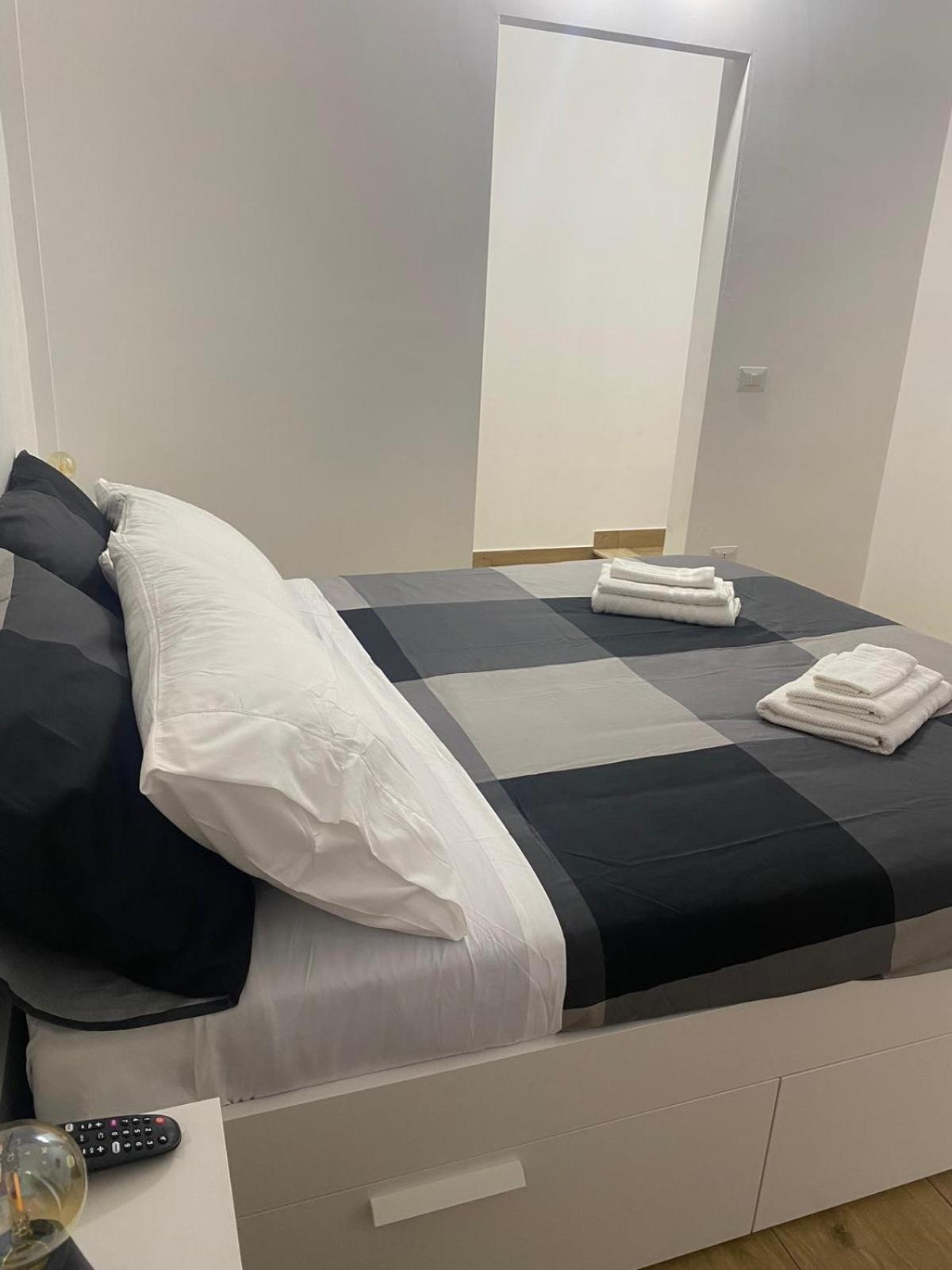 סירקוזה Discovery Ortigia Apartments מראה חיצוני תמונה